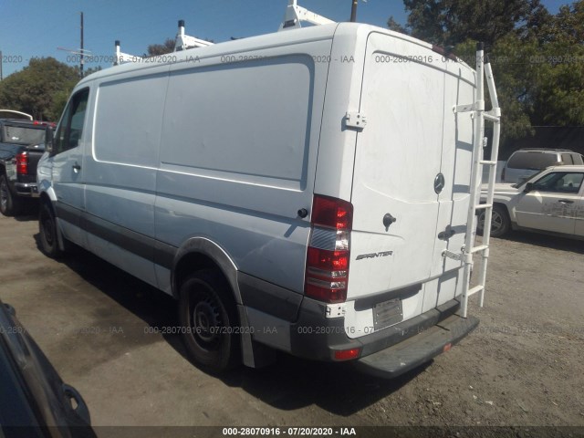 Photo 2 VIN: WD3PE7DCXE5868427 - MERCEDES-BENZ SPRINTER CARGO VANS 