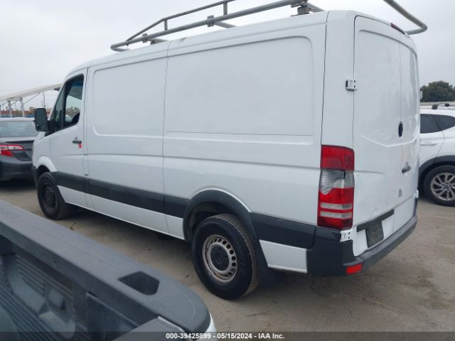 Photo 2 VIN: WD3PE7DD0GP313101 - MERCEDES-BENZ SPRINTER 