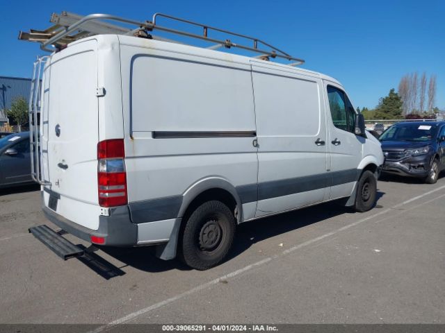 Photo 3 VIN: WD3PE7DD4GP302585 - MERCEDES-BENZ SPRINTER 2500 