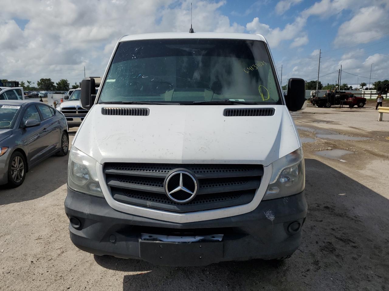 Photo 4 VIN: WD3PE7DD7GP318246 - MERCEDES-BENZ SPRINTER 