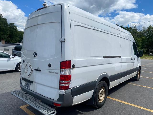 Photo 3 VIN: WD3PE8CB0B5573749 - MERCEDES-BENZ SPRINTER CARGO VANS 