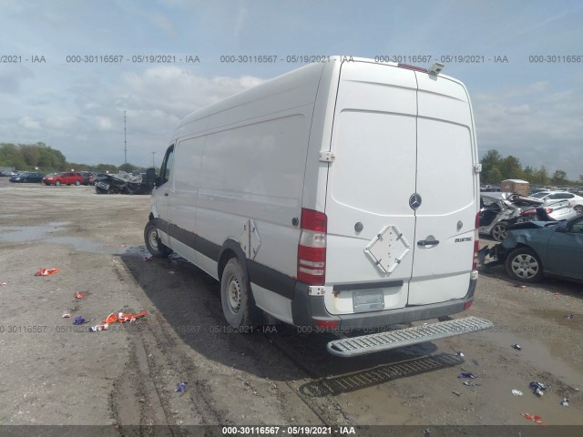 Photo 2 VIN: WD3PE8CB0B5583195 - MERCEDES-BENZ SPRINTER CARGO VANS 