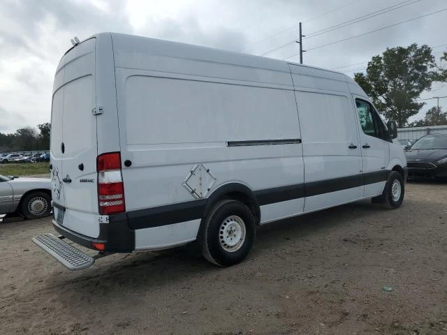 Photo 2 VIN: WD3PE8CB4C5688839 - MERCEDES-BENZ SPRINTER 2 