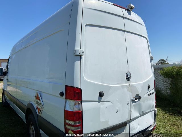 Photo 2 VIN: WD3PE8CB4C5715845 - MERCEDES-BENZ SPRINTER CARGO VANS 