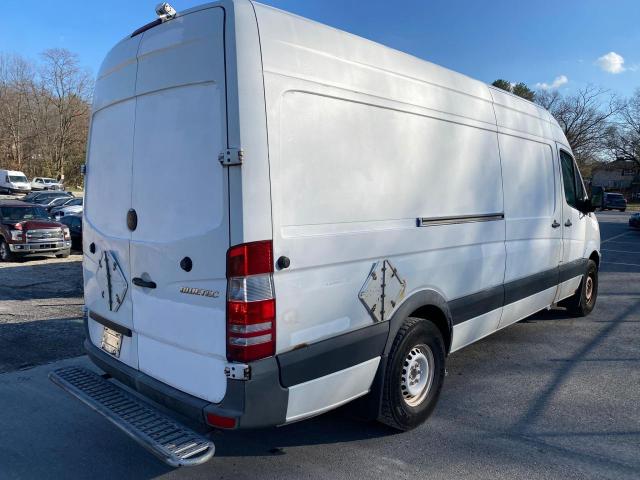 Photo 3 VIN: WD3PE8CB6C5699972 - MERCEDES-BENZ SPRINTER 2 