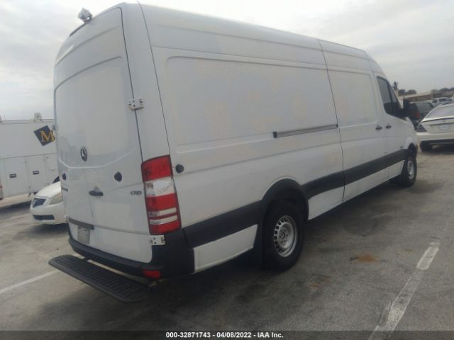 Photo 3 VIN: WD3PE8CB7B5566734 - MERCEDES-BENZ SPRINTER CARGO VANS 