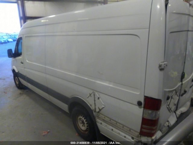 Photo 2 VIN: WD3PE8CB8B5608859 - MERCEDES-BENZ SPRINTER CARGO VANS 