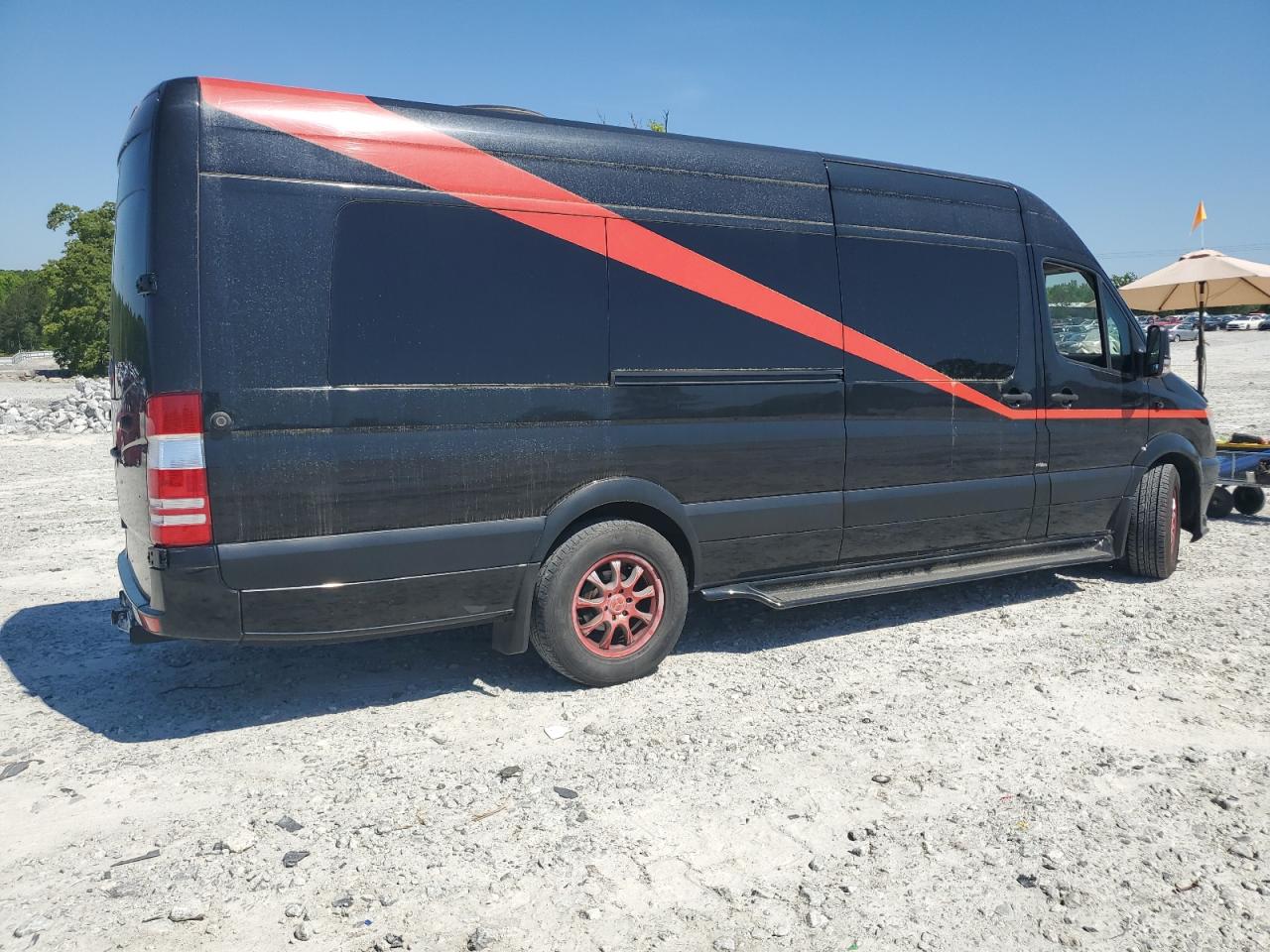 Photo 2 VIN: WD3PE8CC0D5728294 - MERCEDES-BENZ SPRINTER 2 