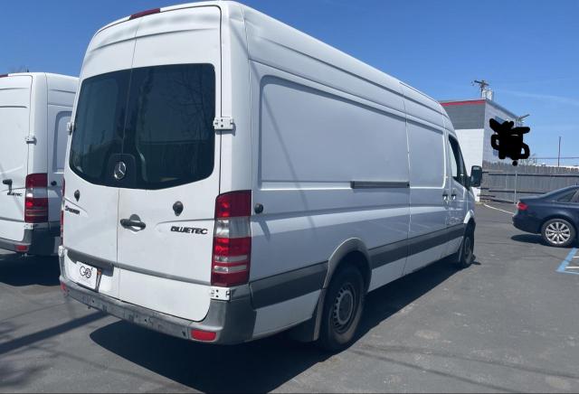 Photo 3 VIN: WD3PE8CC5C5618145 - MERCEDES-BENZ SPRINTER 2 