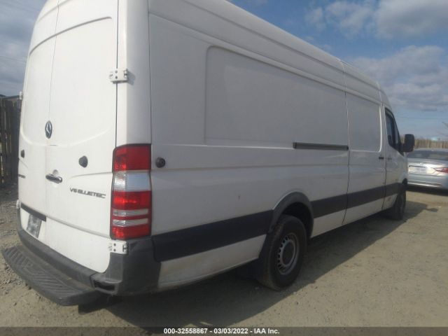 Photo 3 VIN: WD3PE8CC5FP133951 - MERCEDES-BENZ SPRINTER CARGO VANS 