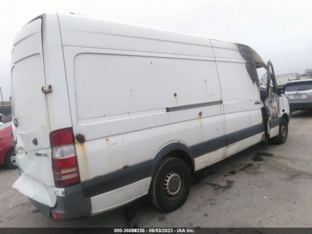 Photo 3 VIN: WD3PE8CC7B5584613 - MERCEDES-BENZ SPRINTER 2500 