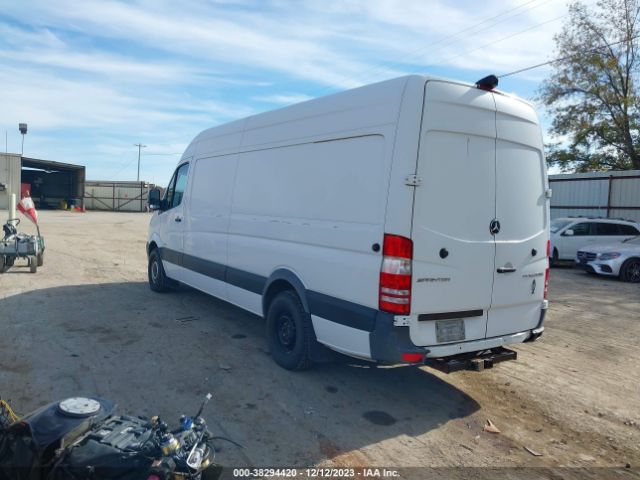 Photo 2 VIN: WD3PE8CC7FP135586 - MERCEDES-BENZ SPRINTER 