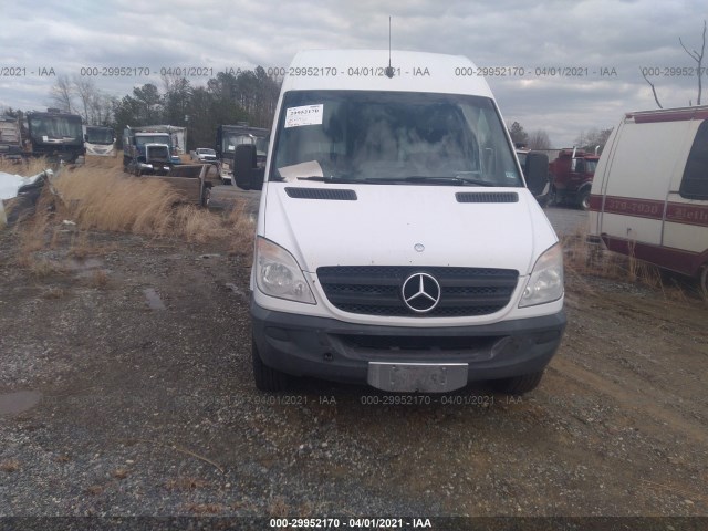 Photo 5 VIN: WD3PE8CC8D5743867 - MERCEDES-BENZ SPRINTER CARGO VANS 