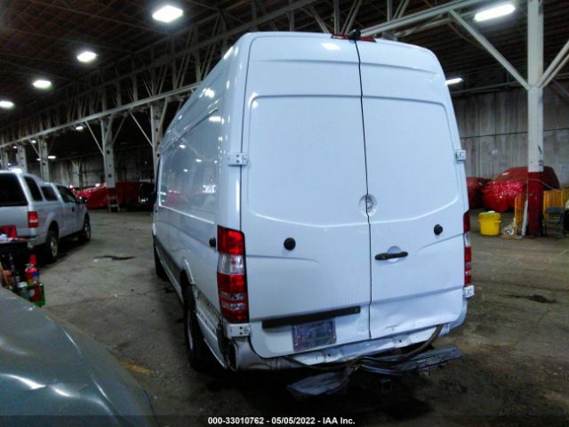 Photo 2 VIN: WD3PE8CC9D5736989 - MERCEDES-BENZ SPRINTER CARGO VANS 