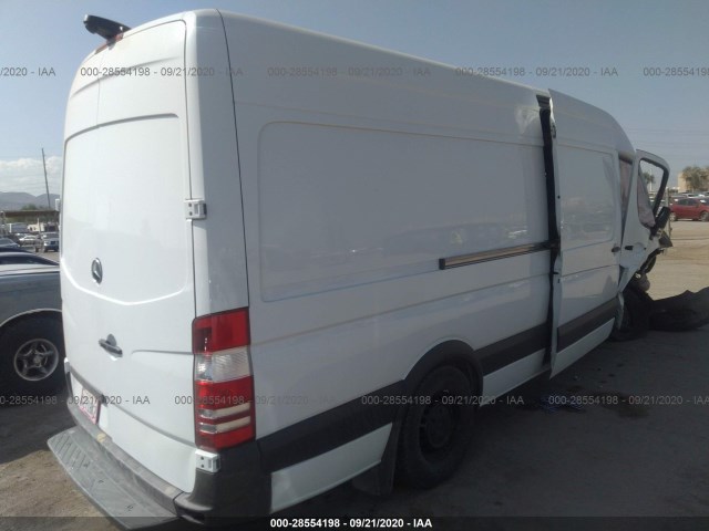 Photo 3 VIN: WD3PE8CD0HP525909 - MERCEDES-BENZ SPRINTER CARGO VAN 