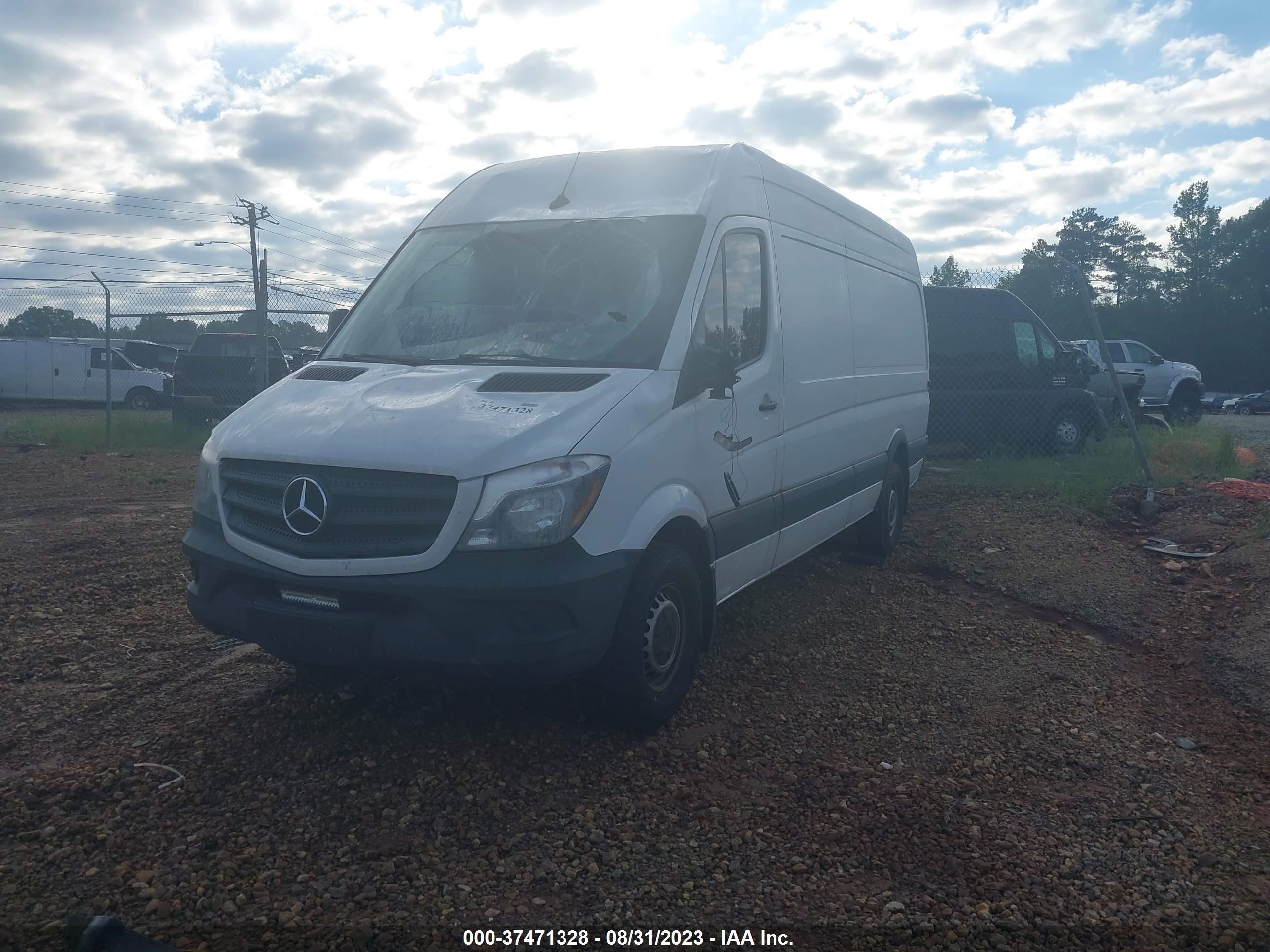 Photo 1 VIN: WD3PE8CD0JP585419 - MERCEDES-BENZ SPRINTER 