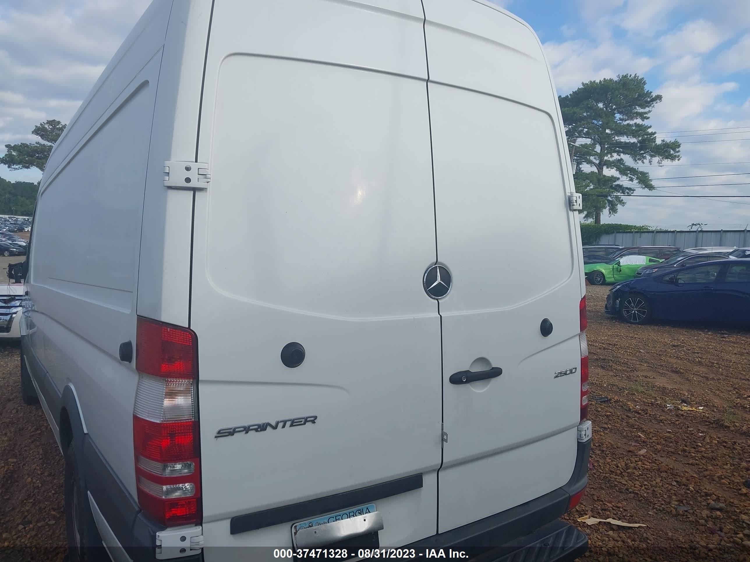 Photo 15 VIN: WD3PE8CD0JP585419 - MERCEDES-BENZ SPRINTER 