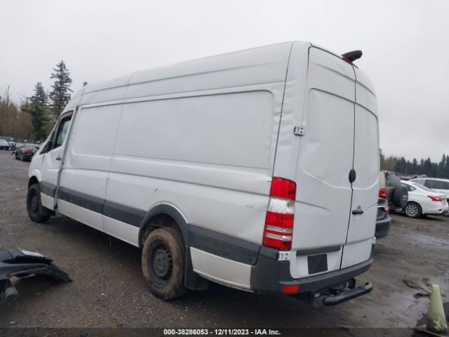 Photo 2 VIN: WD3PE8CD2JP615939 - MERCEDES-BENZ SPRINTER 2500 