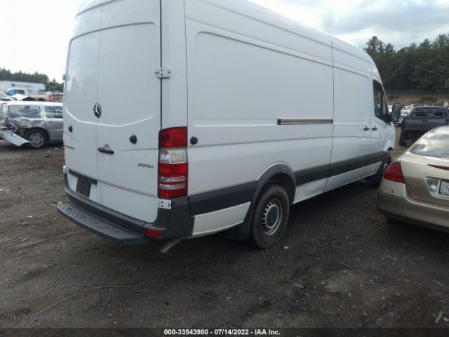 Photo 3 VIN: WD3PE8CD4HP540705 - MERCEDES-BENZ SPRINTER CARGO VAN 