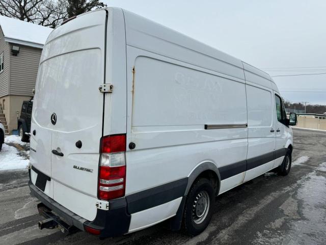 Photo 2 VIN: WD3PE8CD6GP252912 - MERCEDES-BENZ SPRINTER 