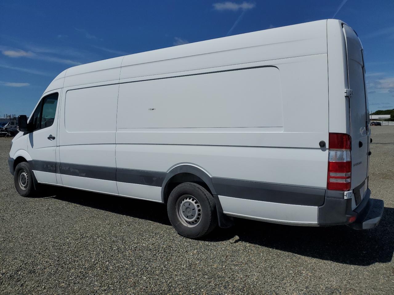 Photo 1 VIN: WD3PE8CD9HP519882 - MERCEDES-BENZ SPRINTER 2 