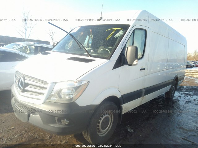 Photo 1 VIN: WD3PE8CD9JP604789 - MERCEDES-BENZ SPRINTER CARGO VAN 