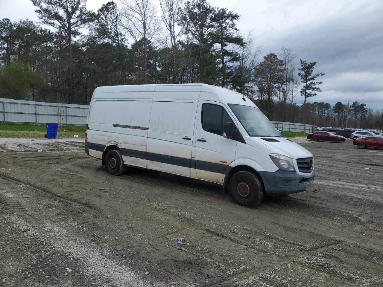 Photo 3 VIN: WD3PE8DC3E5832603 - MERCEDES-BENZ SPRINTER 