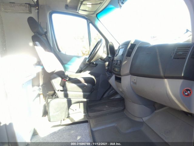 Photo 4 VIN: WD3PE8DC9E5906624 - MERCEDES-BENZ SPRINTER CARGO VANS 