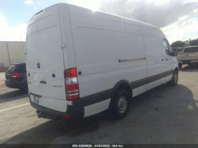 Photo 3 VIN: WD3PE8DD7GP188619 - MERCEDES-BENZ SPRINTER CARGO VANS 