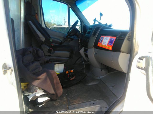 Photo 4 VIN: WD3PE8DE5E5831664 - MERCEDES-BENZ SPRINTER 2500 