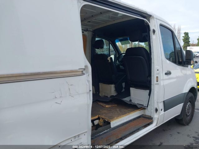 Photo 5 VIN: WD3PF0CD0KT007361 - MERCEDES-BENZ SPRINTER CARGO VAN 