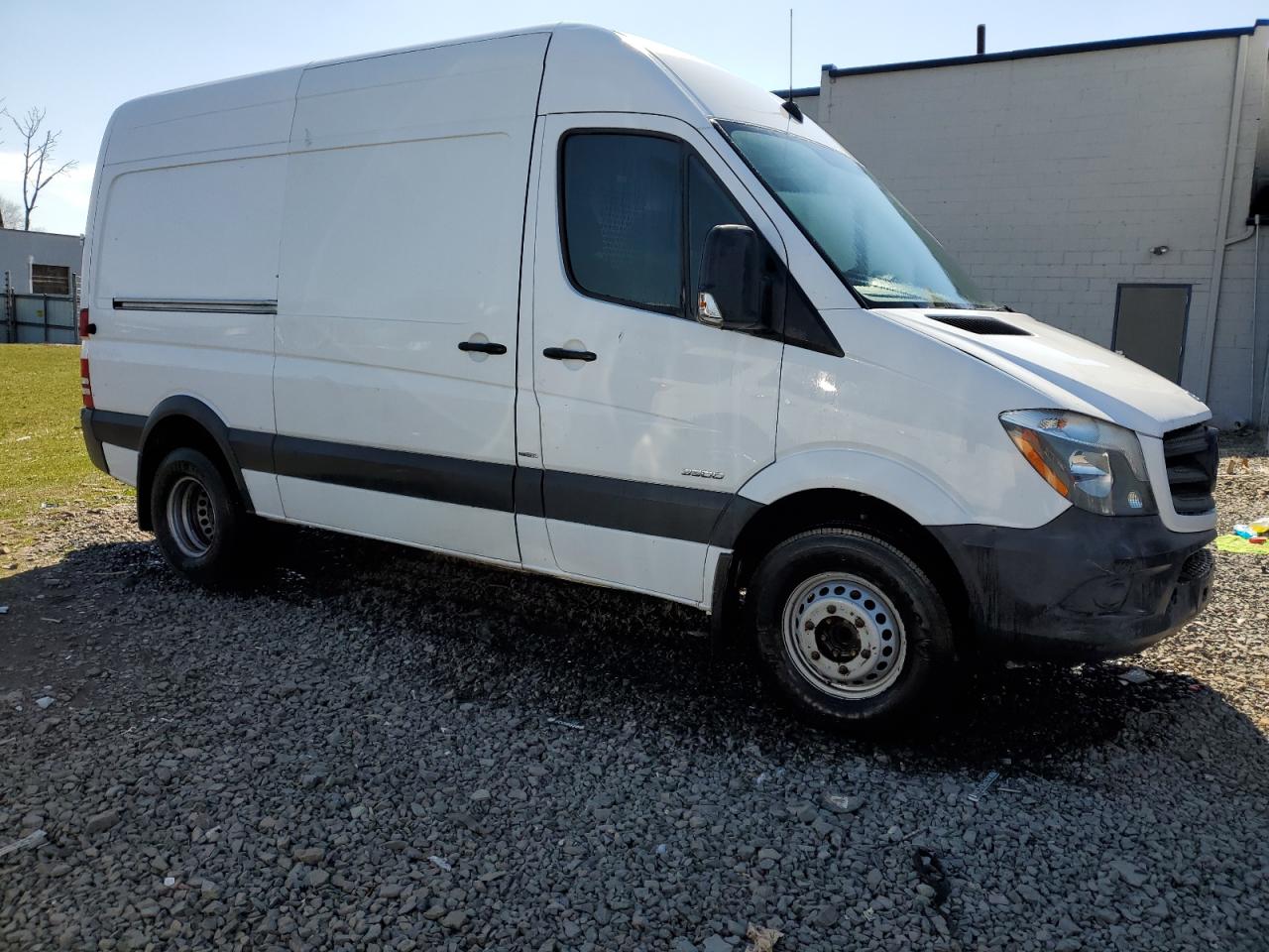 Photo 3 VIN: WD3PF3DCXE5883368 - MERCEDES-BENZ SPRINTER 