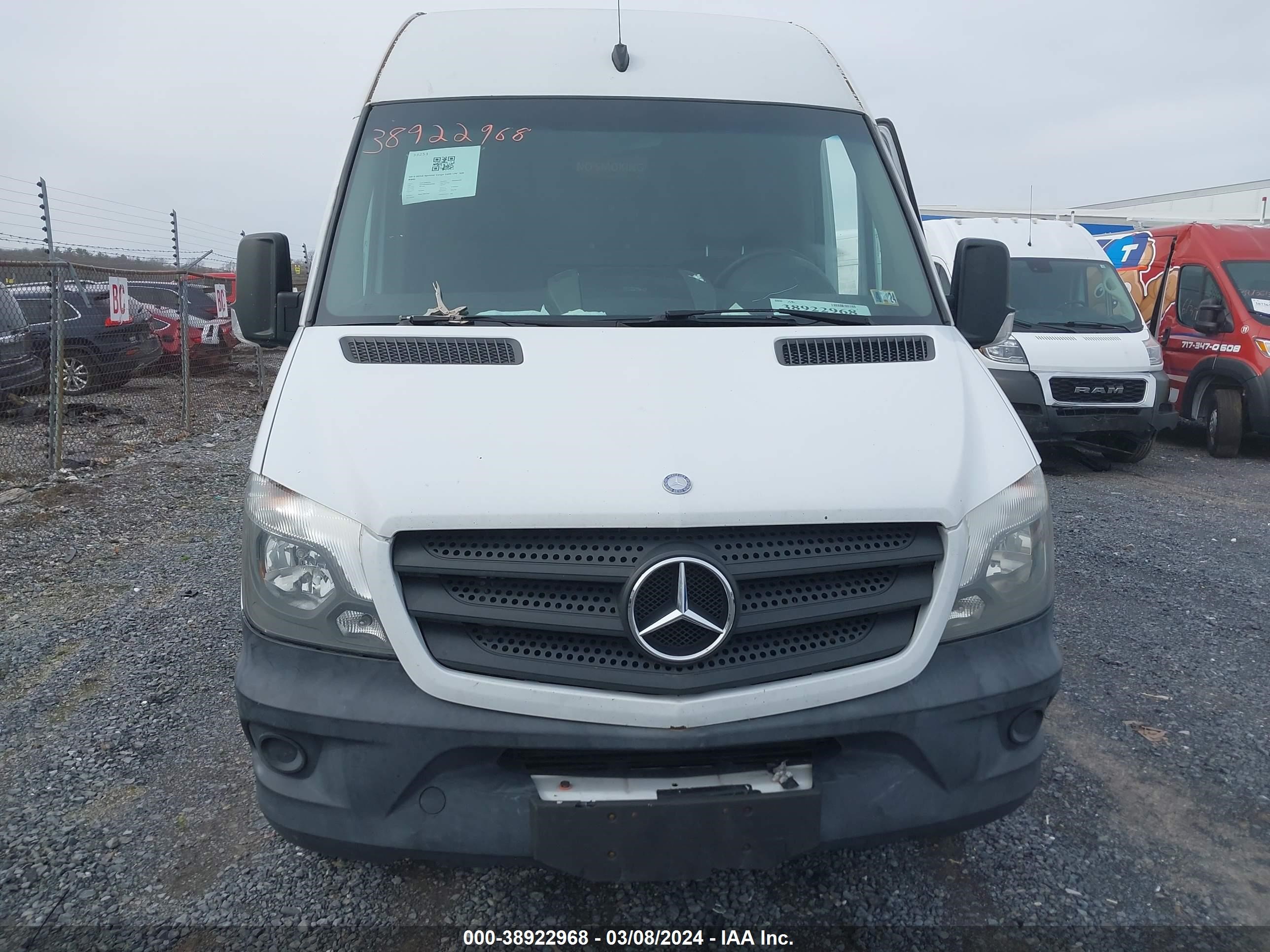 Photo 11 VIN: WD3PF4CC9F5986046 - MERCEDES-BENZ NULL 