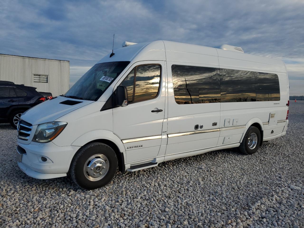 Photo 2 VIN: WD3PF4CD0F5956054 - MERCEDES-BENZ SPRINTER 