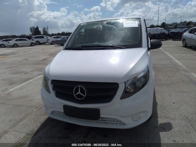 Photo 5 VIN: WD3PG2EA4H3292859 - MERCEDES-BENZ METRIS CARGO VAN 