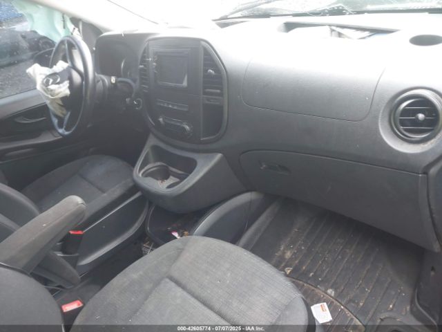 Photo 4 VIN: WD3PG2EA4L3655315 - MERCEDES-BENZ METRIS 