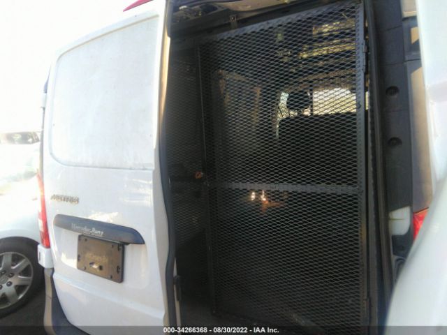 Photo 7 VIN: WD3PG2EA9H3207238 - MERCEDES-BENZ METRIS CARGO VAN 