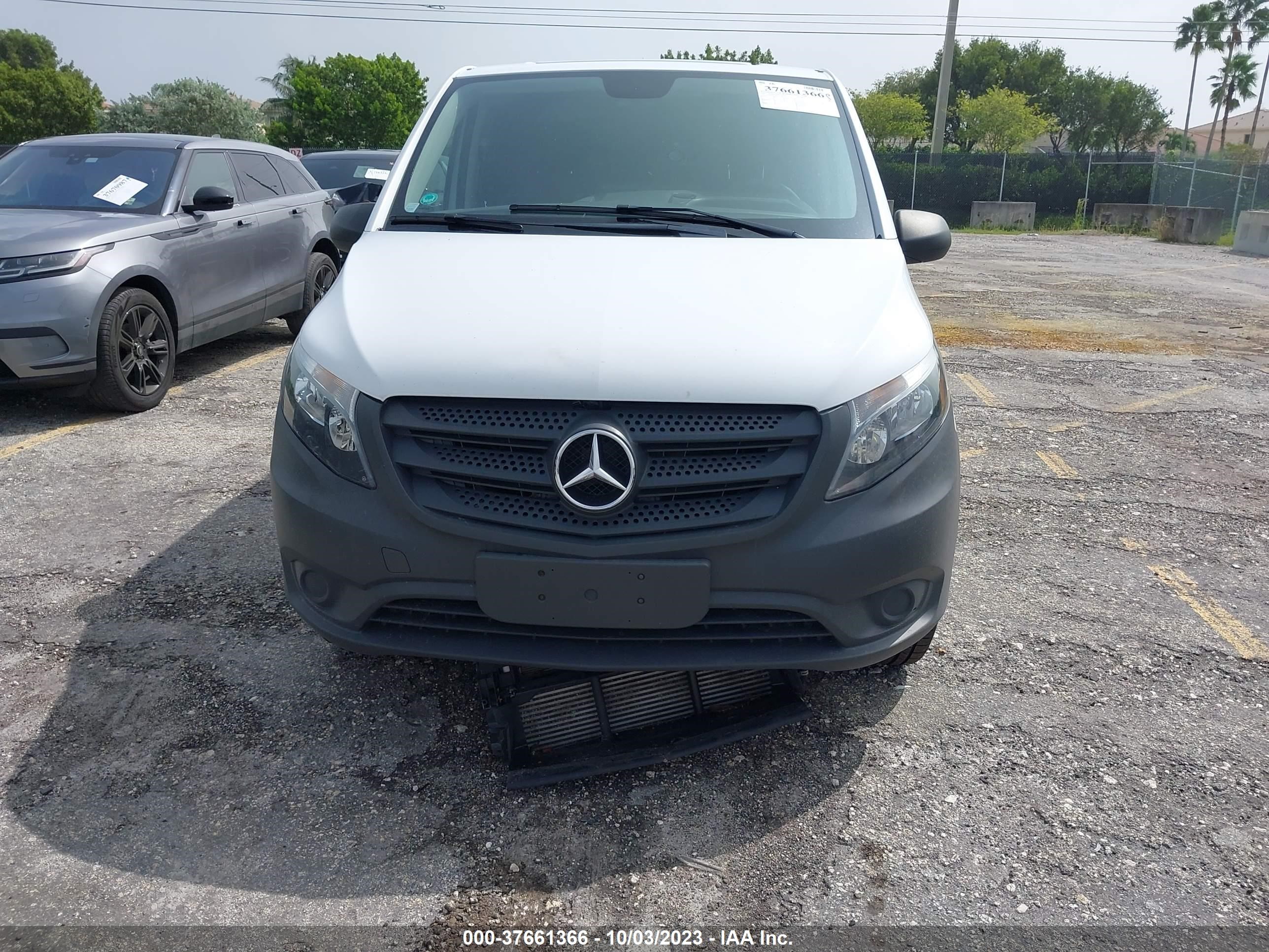 Photo 5 VIN: WD3PG2EA9L3651499 - MERCEDES-BENZ METRIS 