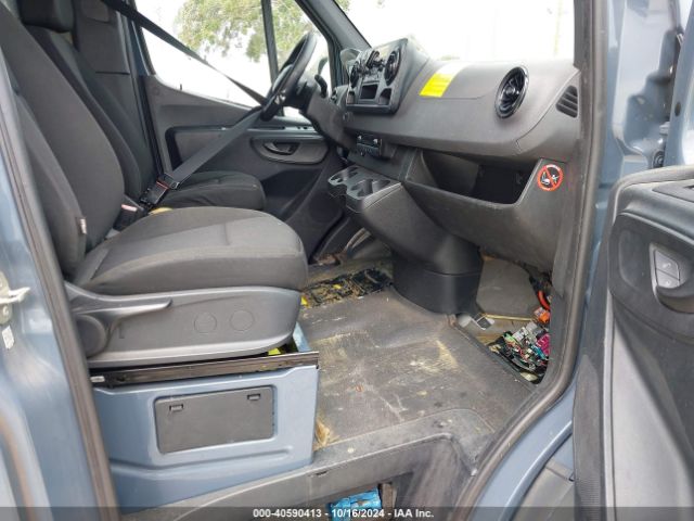 Photo 4 VIN: WD4PF0CD3KT004871 - MERCEDES-BENZ SPRINTER 