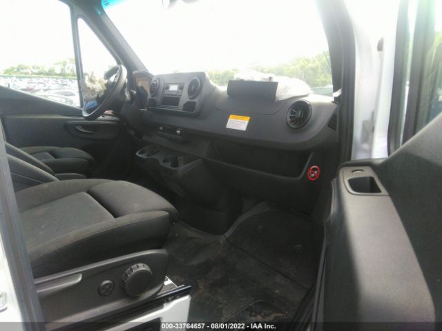 Photo 4 VIN: WD4PF0CD5KP158345 - MERCEDES-BENZ SPRINTER 