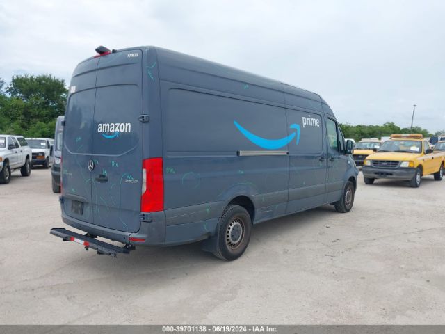 Photo 3 VIN: WD4PF1CD1KP133044 - MERCEDES-BENZ SPRINTER 