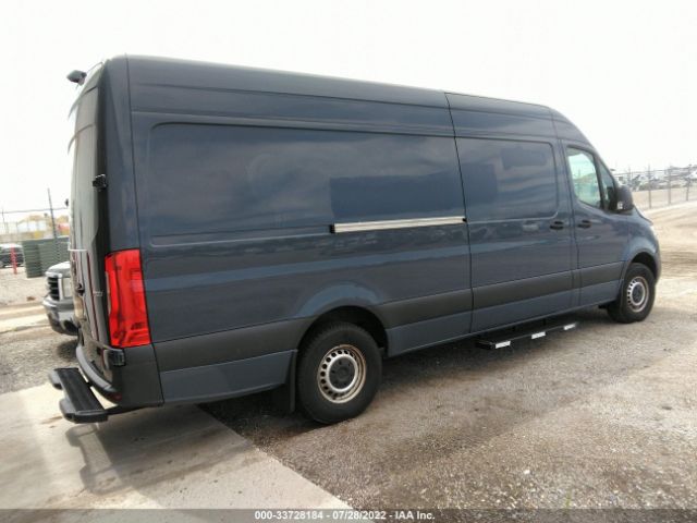 Photo 3 VIN: WD4PF1CD1KP133075 - MERCEDES-BENZ SPRINTER VAN 