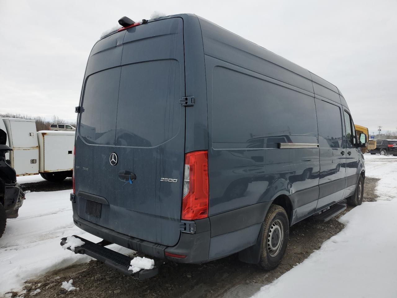 Photo 2 VIN: WD4PF1CD4KP137038 - MERCEDES-BENZ SPRINTER 