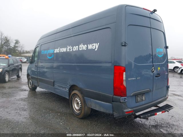 Photo 2 VIN: WD4PF1CD4KP139341 - MERCEDES-BENZ SPRINTER 2500 