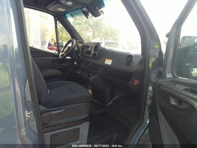 Photo 4 VIN: WD4PF1CD5KP140241 - MERCEDES-BENZ SPRINTER VAN 