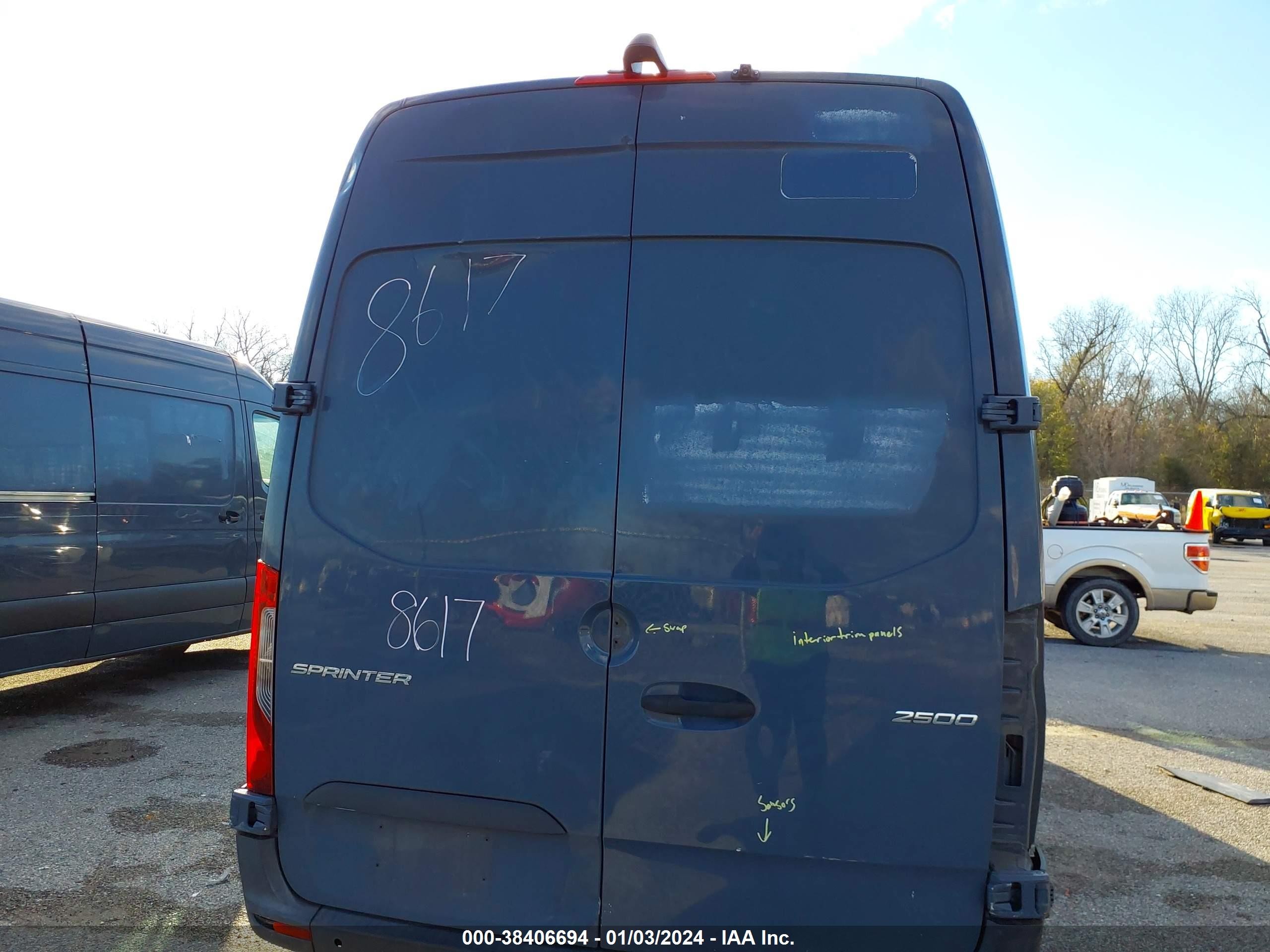 Photo 15 VIN: WD4PF1CD8KP128617 - MERCEDES-BENZ SPRINTER 