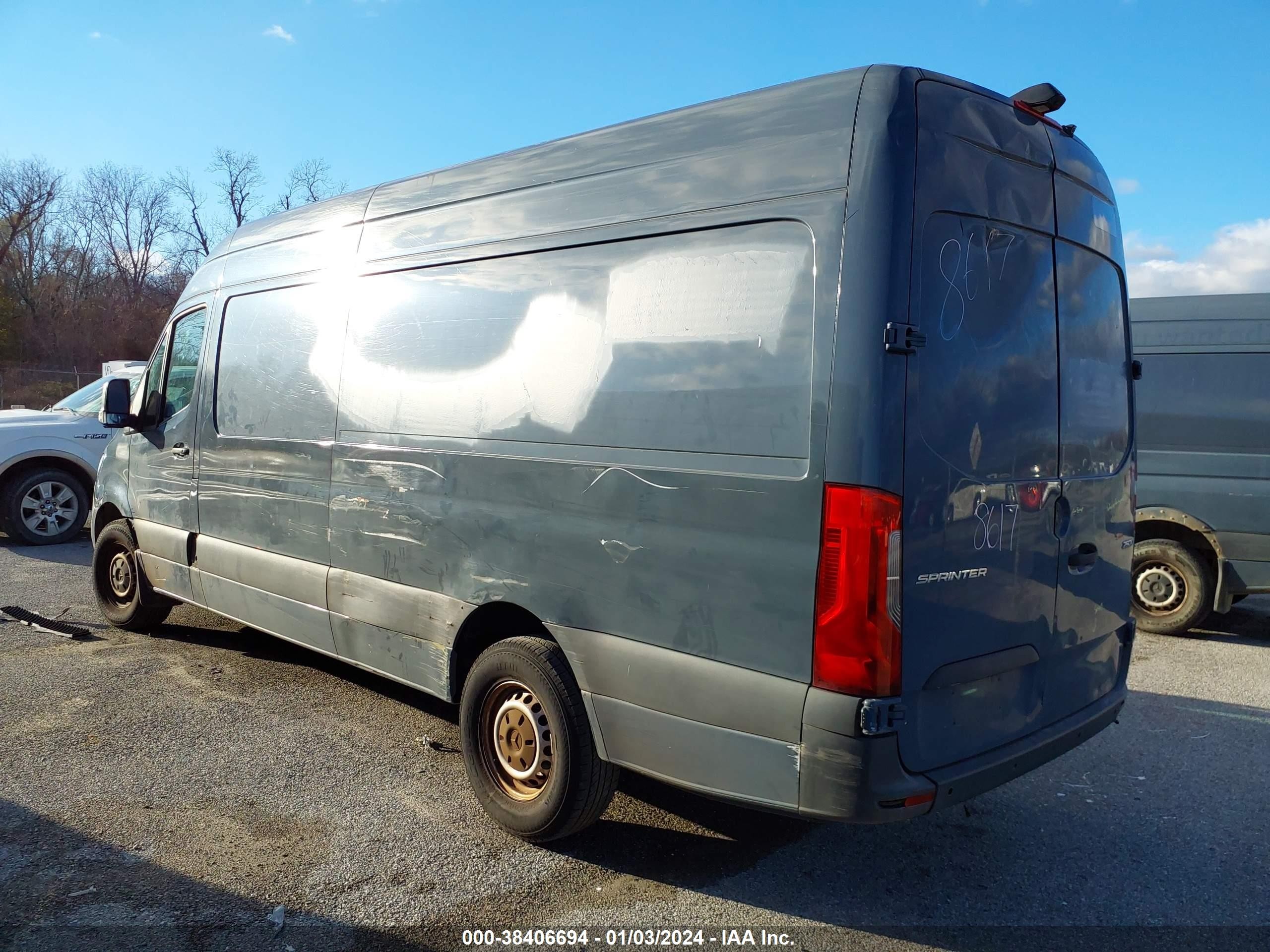 Photo 2 VIN: WD4PF1CD8KP128617 - MERCEDES-BENZ SPRINTER 