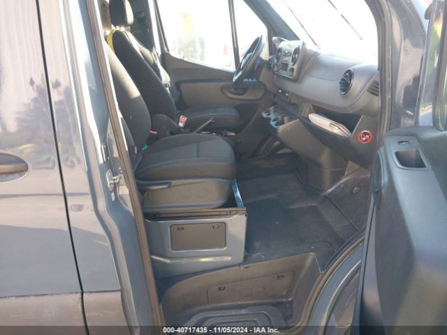 Photo 4 VIN: WD4PF1CD8KP134935 - MERCEDES-BENZ SPRINTER 