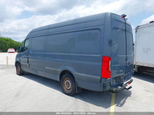 Photo 2 VIN: WD4PF1CDXKP152238 - MERCEDES-BENZ SPRINTER 2500 