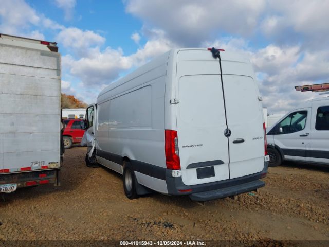 Photo 2 VIN: WD4PF4CD1KT004441 - MERCEDES-BENZ SPRINTER 